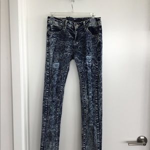 B&G Brand Blue Distressed Skinny  Jeans  Indigo Stretch Size 5 $ 25